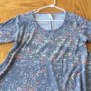 Short sleeve, longer length T-shirt by LuLaRoe